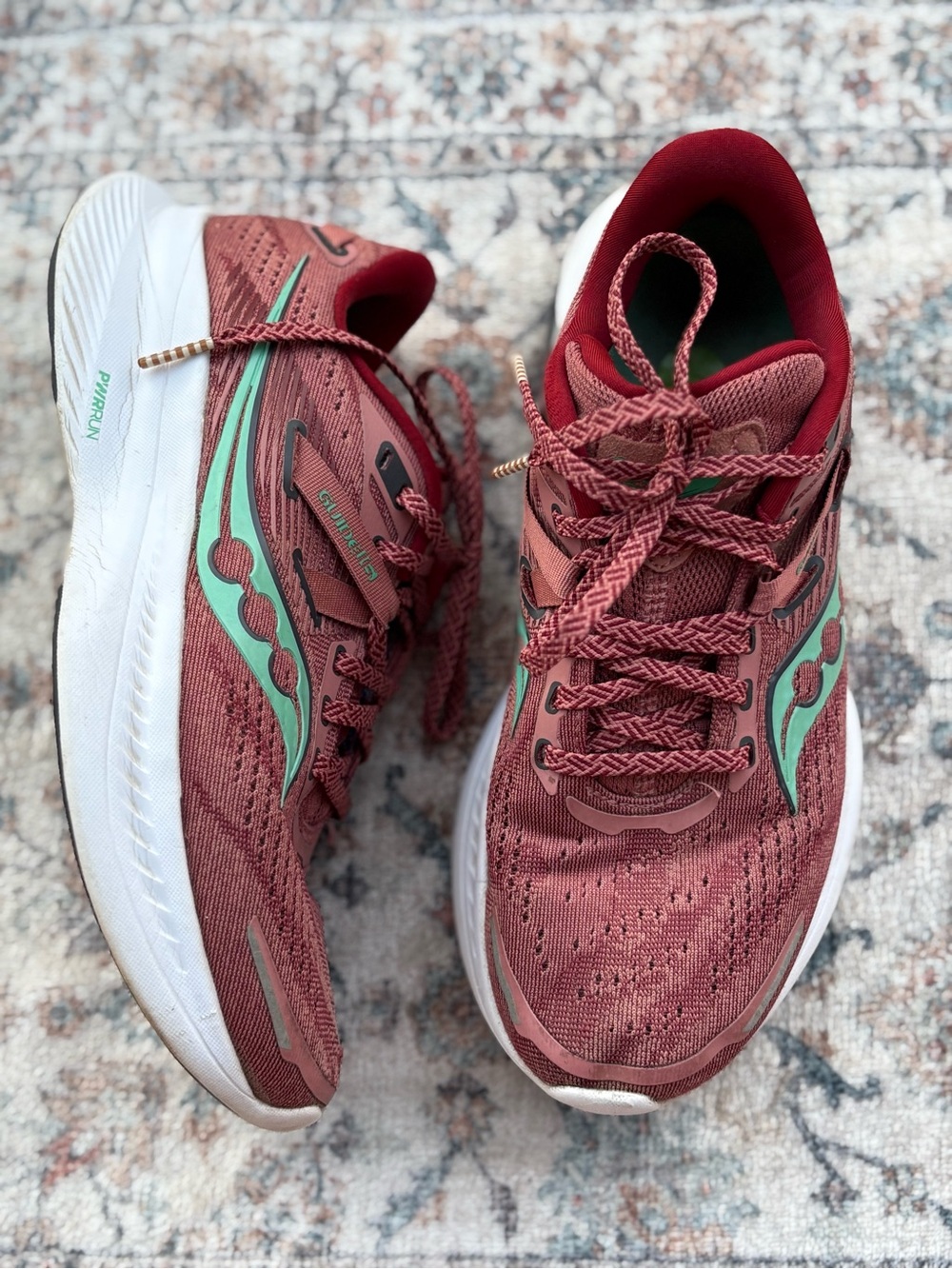 Saucony Women's Maroon Running Shoes with Mint Green Accents Size 7